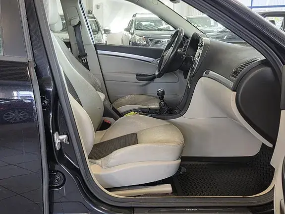 Saab 9-3 2009 photo 5