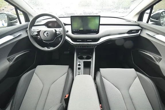 Skoda Enyaq 2025 photo 2