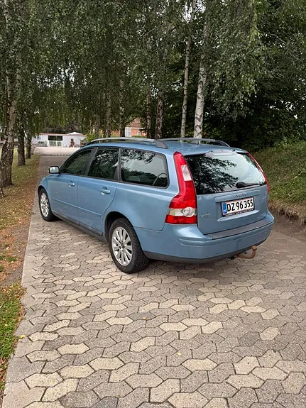 Volvo V50 2005 photo 2