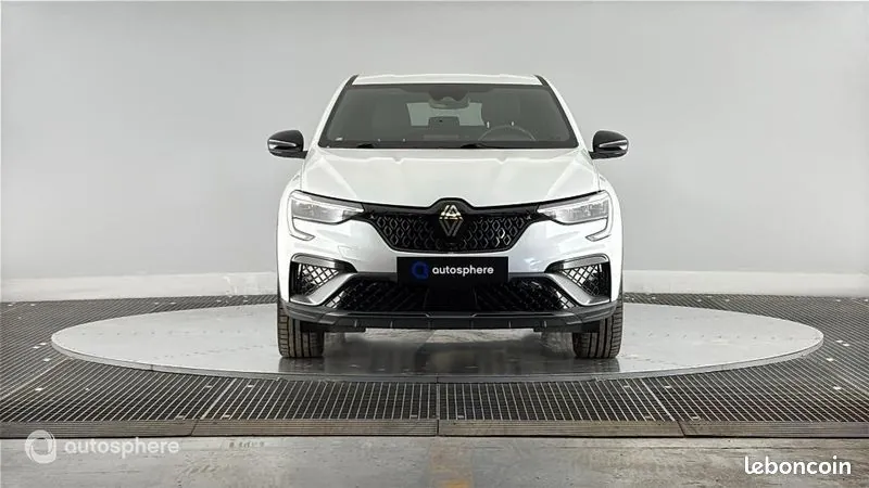 Renault Arkana 2023 photo 2