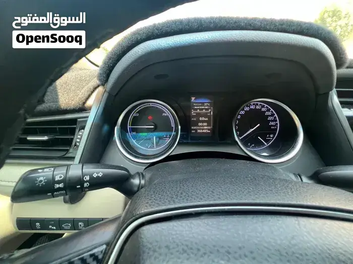 Toyota Camry 2019 photo 3