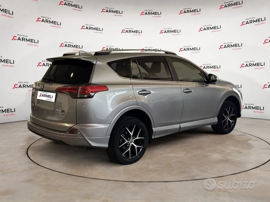 Toyota Rav4 2017 photo 4
