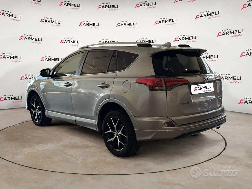 Toyota Rav4 2017 photo 3