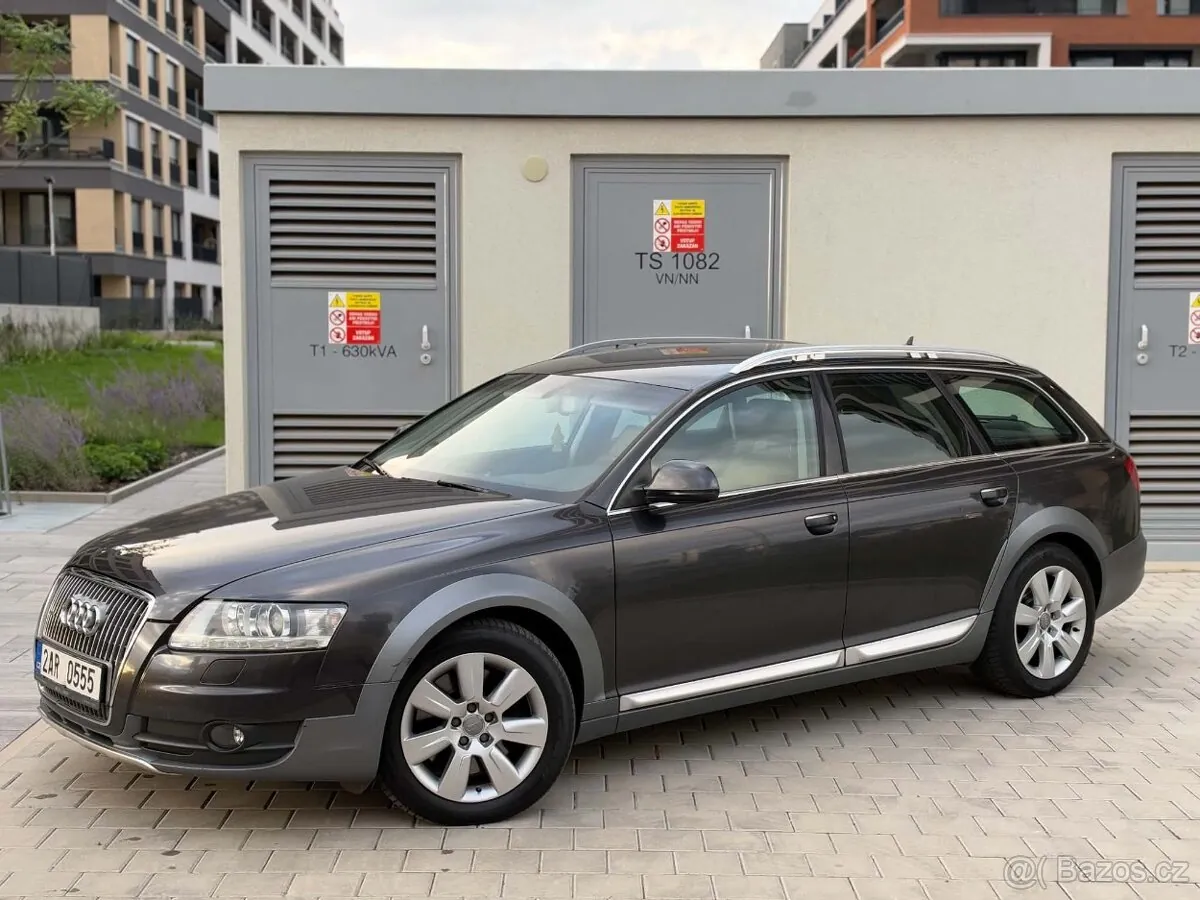 Audi A6 Allroad 2011 photo 3