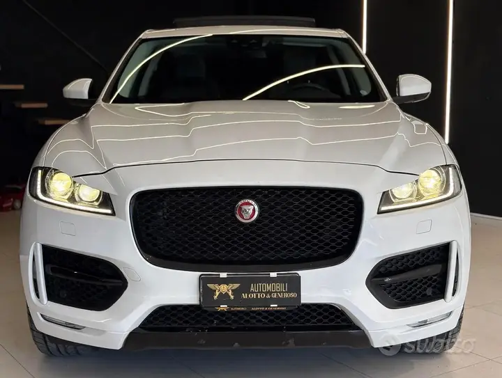 Jaguar F-Pace 2016 photo 3