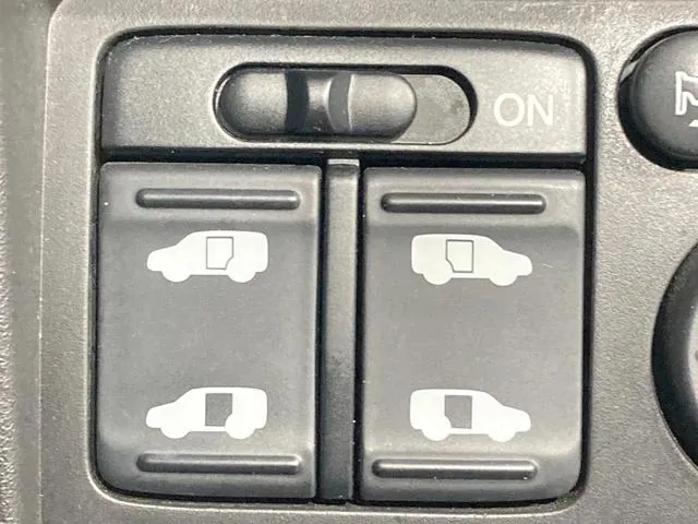 Honda Freed Spike Hybrid 2014 photo 5