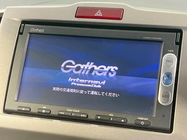 Honda Freed Spike Hybrid 2014 photo 3