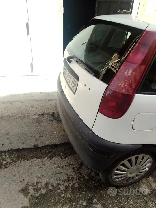 Fiat Punto 1998 photo 3