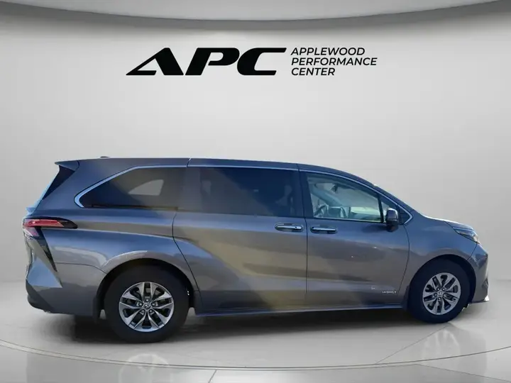Toyota Sienna 2021 photo 5