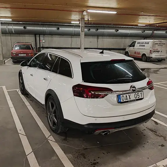 Opel Insignia Country Tourer 2014 photo 4