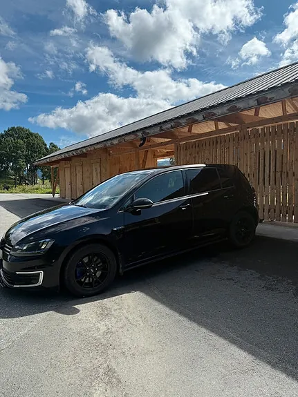 Volkswagen Golf 2016 photo 2