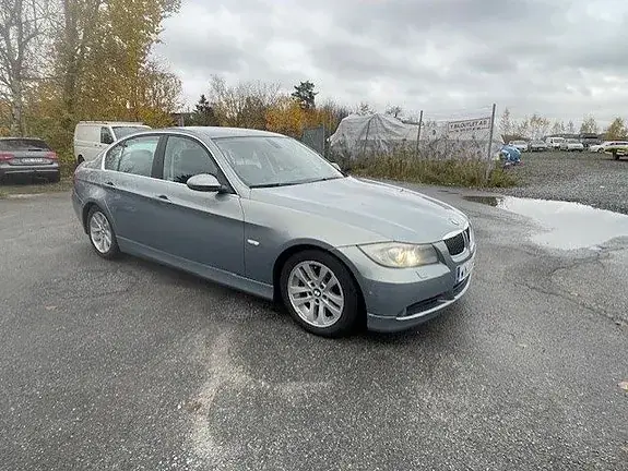 BMW 325I