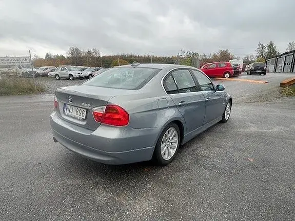 BMW 325I 2005 photo 3