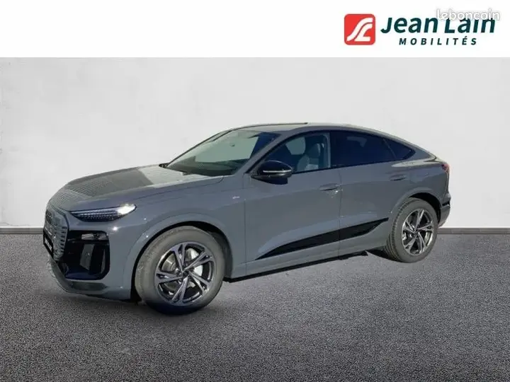 Audi Q6