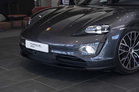 Porsche Taycan 2021 photo 3