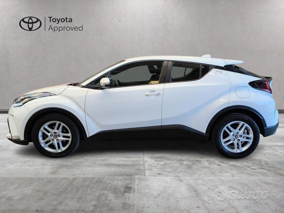Toyota C-Hr 2022 photo 3