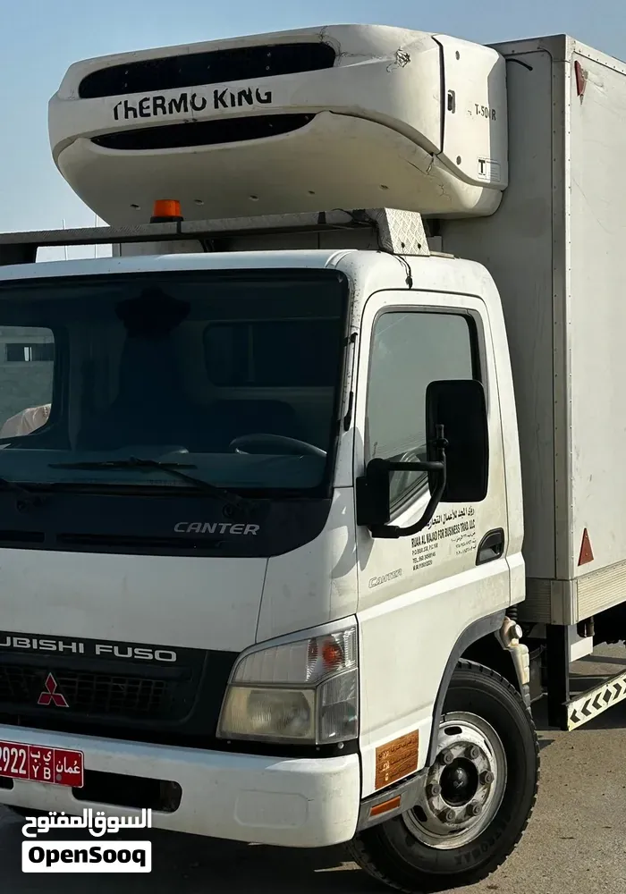 Mitsubishi Fuso 2016 photo 2