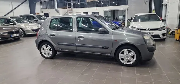 Renault Clio 2002 photo 4
