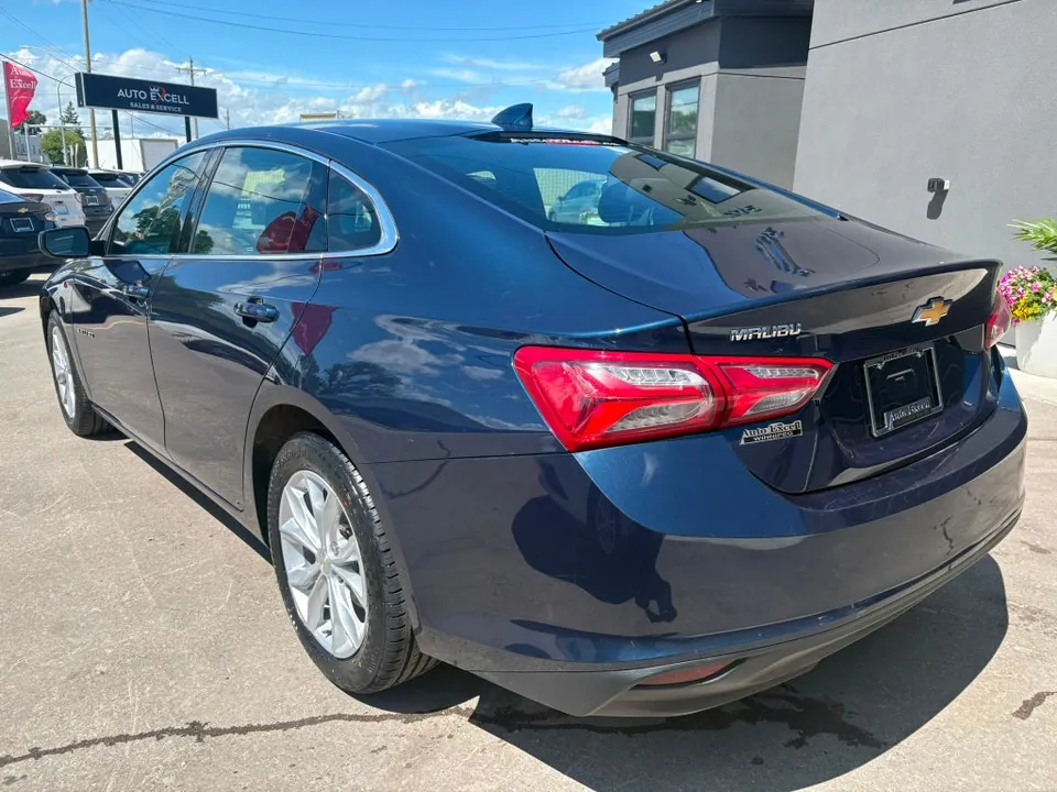 Chevrolet Malibu 2022 photo 3