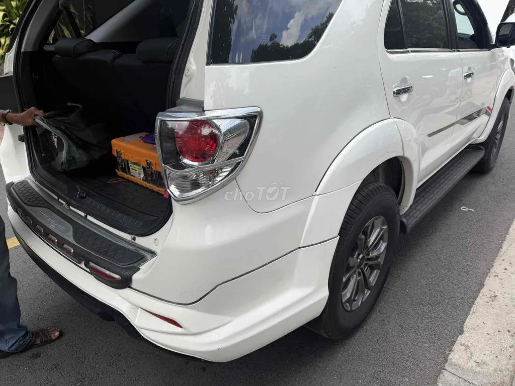 Toyota Fortuner 2016 photo 4