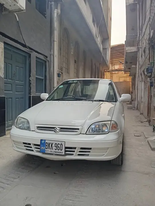 Suzuki Cultus