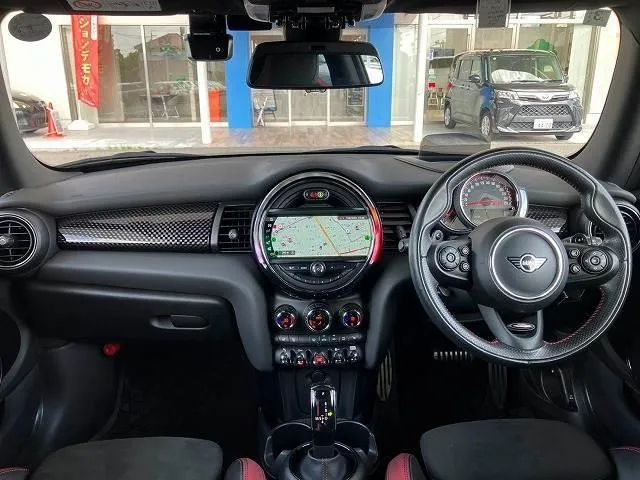 Mini John Cooper Works 2020 photo 2