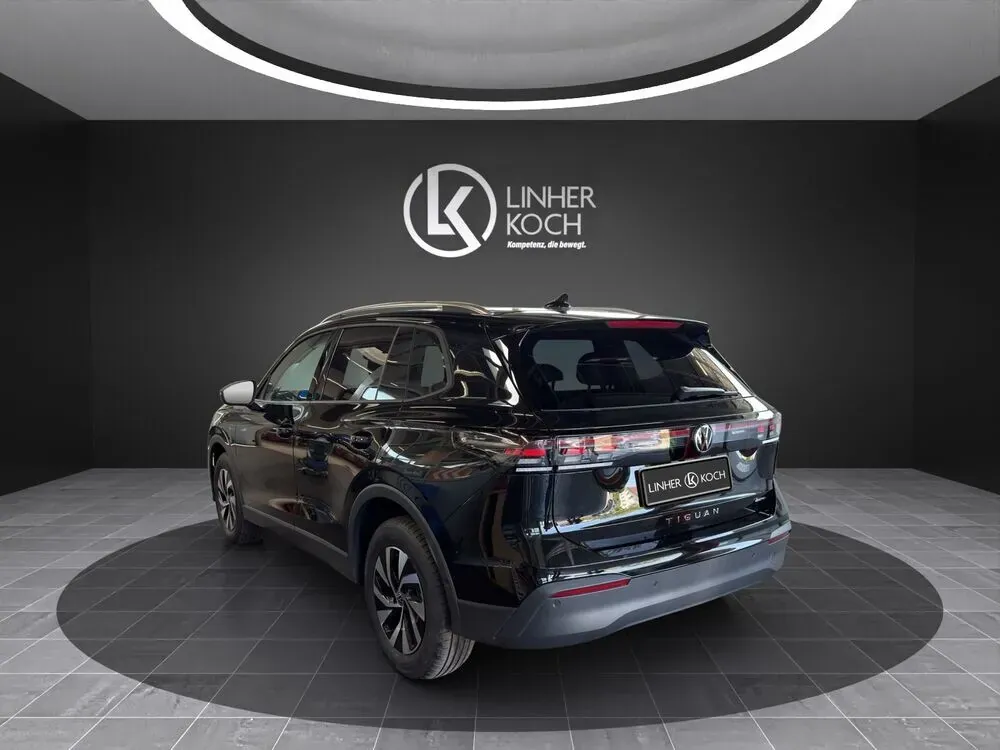 Volkswagen Tiguan 2026 photo 3