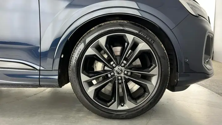 Audi Q7 2025 photo 5