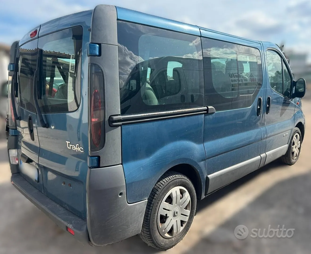 Renault Trafic 2005 photo 4