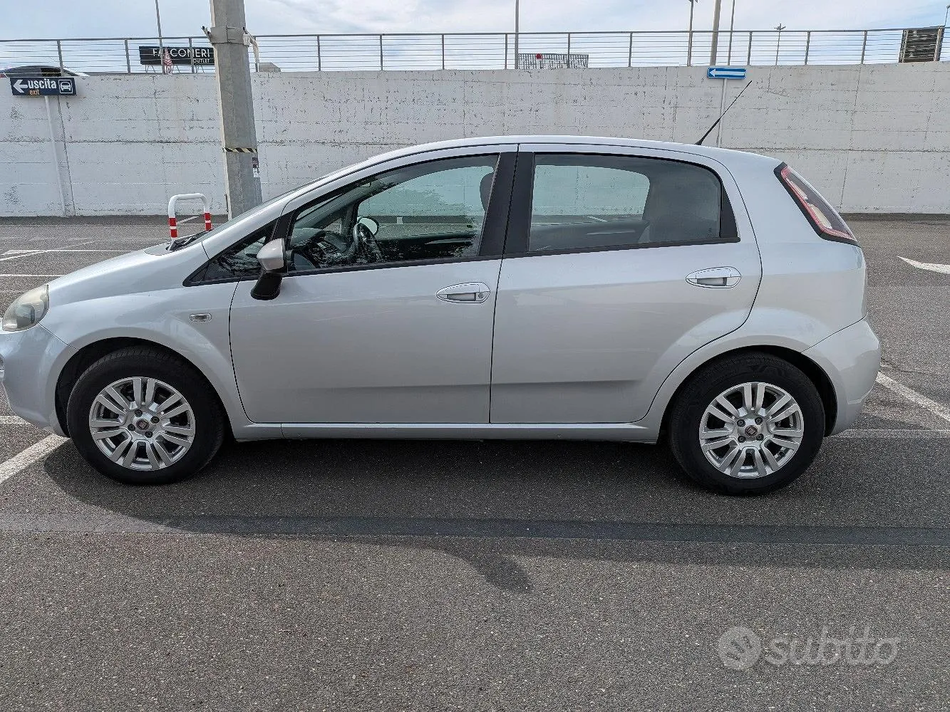 Fiat Punto 2014 photo 3