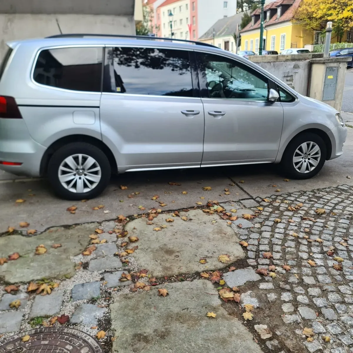 Volkswagen Sharan 2016 photo 2