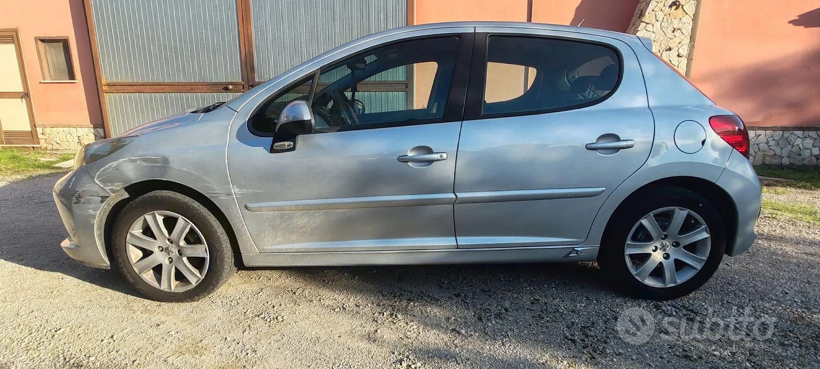 Peugeot 207 2008 photo 5