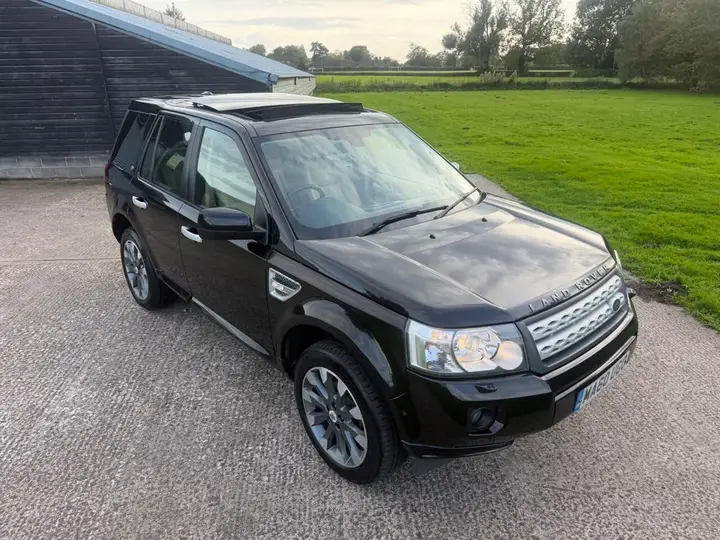 Land Rover Freelander 2 2010 photo 2