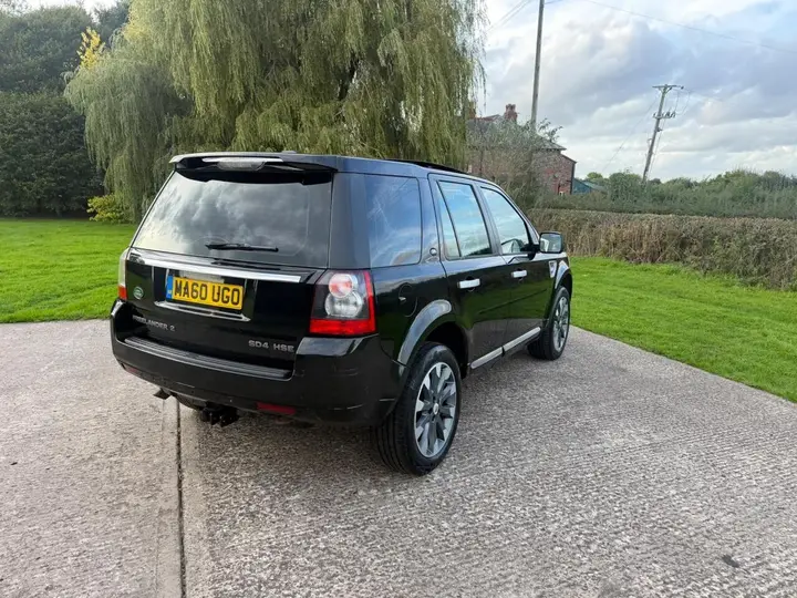 Land Rover Freelander 2 2010 photo 4