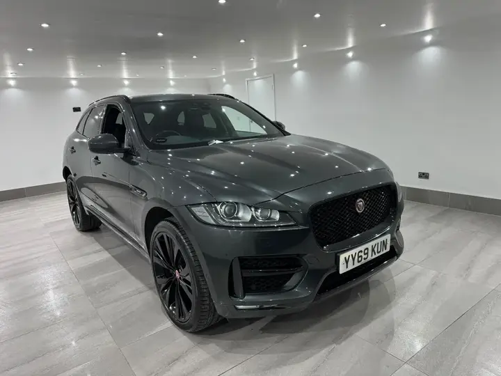 Jaguar F-Pace 2020 photo 5