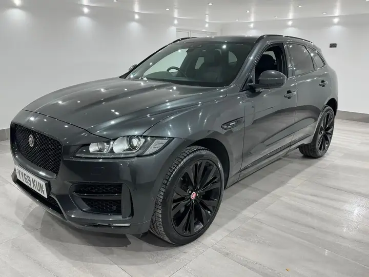 Jaguar F-Pace 2020 photo 3