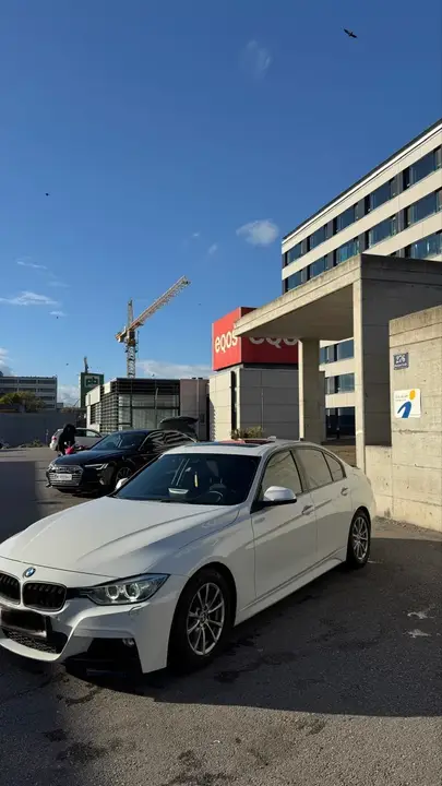BMW 3 Series 2012 photo 3
