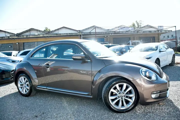 Volkswagen Maggiolino 2015 photo 4