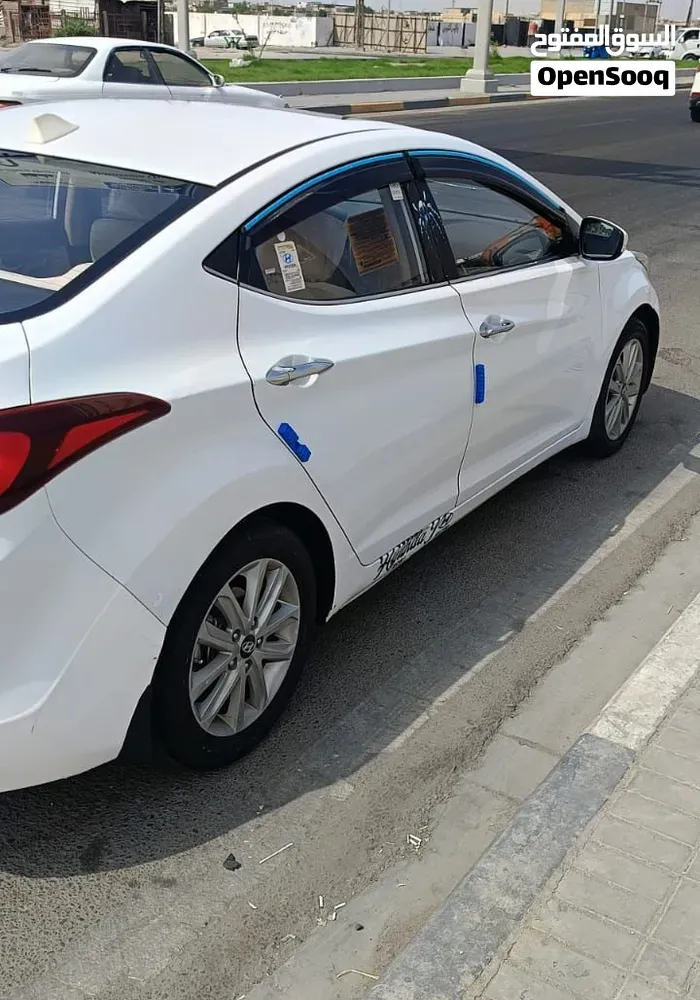Hyundai Elantra 2016 photo 3
