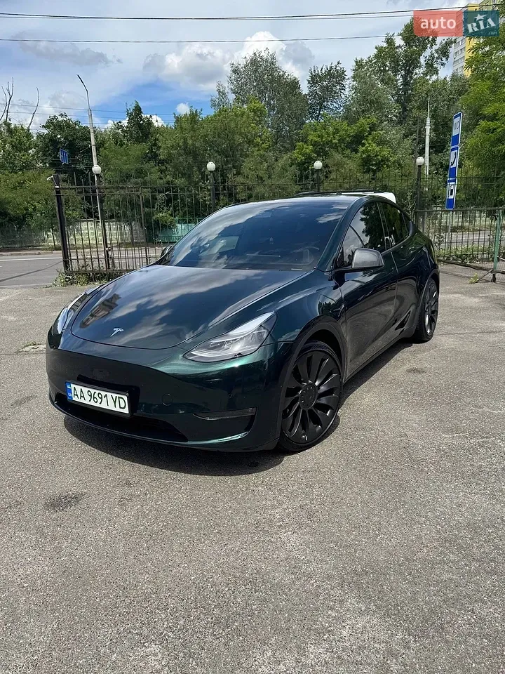 Tesla Model Y