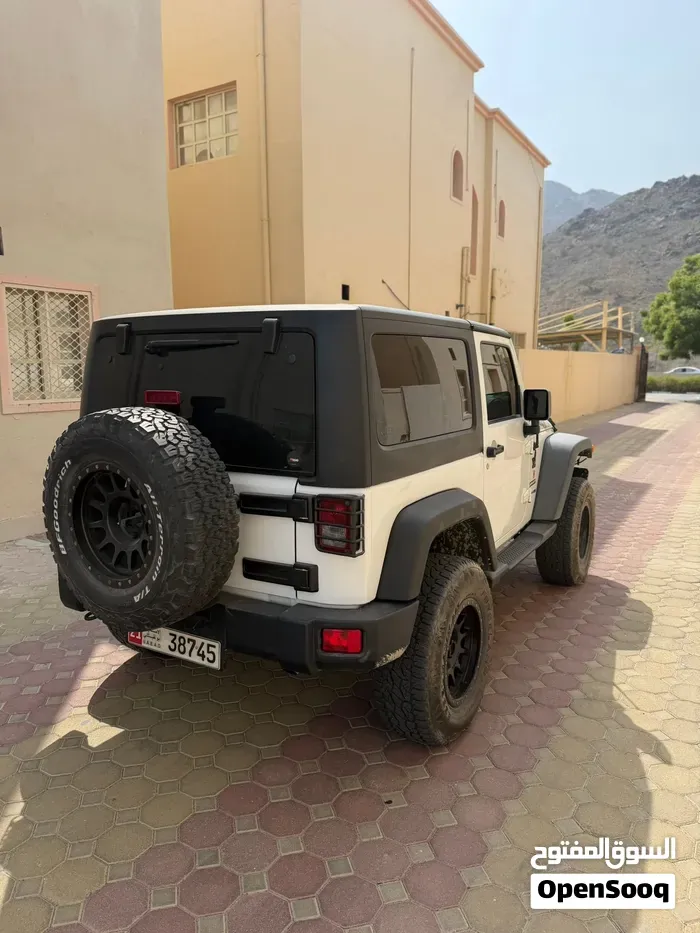 Jeep Wrangler 2018 photo 2