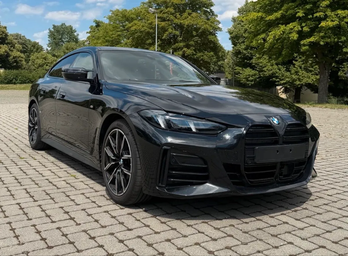 BMW 4 Series 2025 photo 3