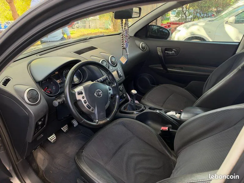 Nissan Qashqai 2013 photo 3