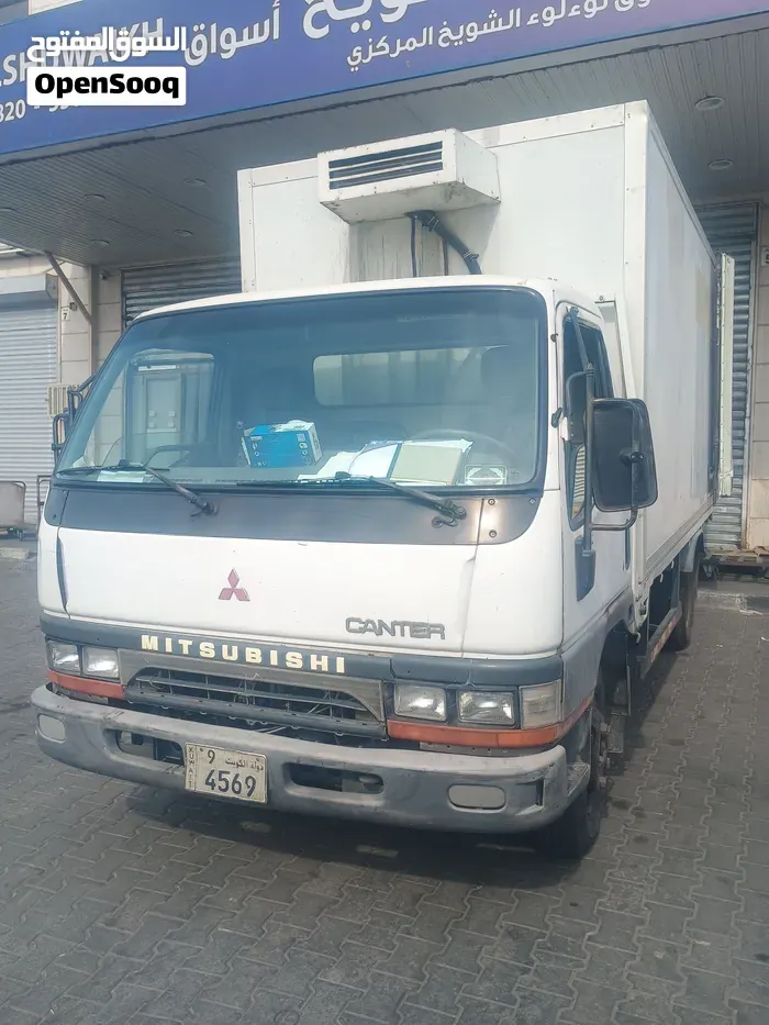 Mitsubishi Canter 2004 photo 4