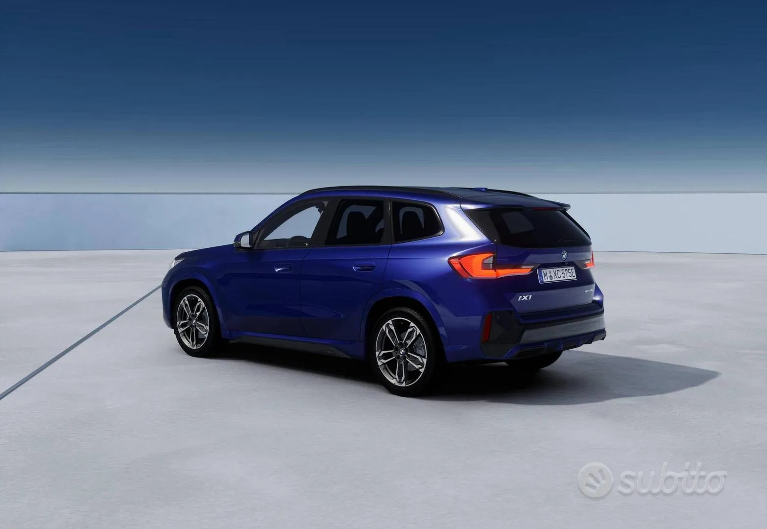 BMW Ix1 2024 photo 2