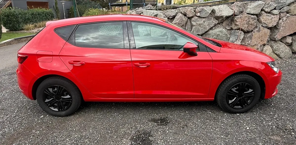 Seat Leon 2020 photo 2