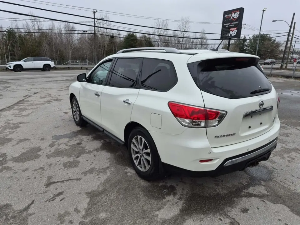 Nissan Pathfinder 2015 photo 3