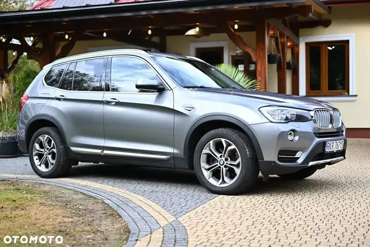 BMW X3 2016 photo 2