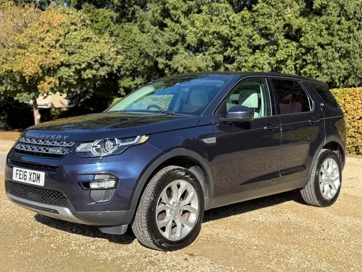 Land Rover Discovery Sport 2016 photo 3