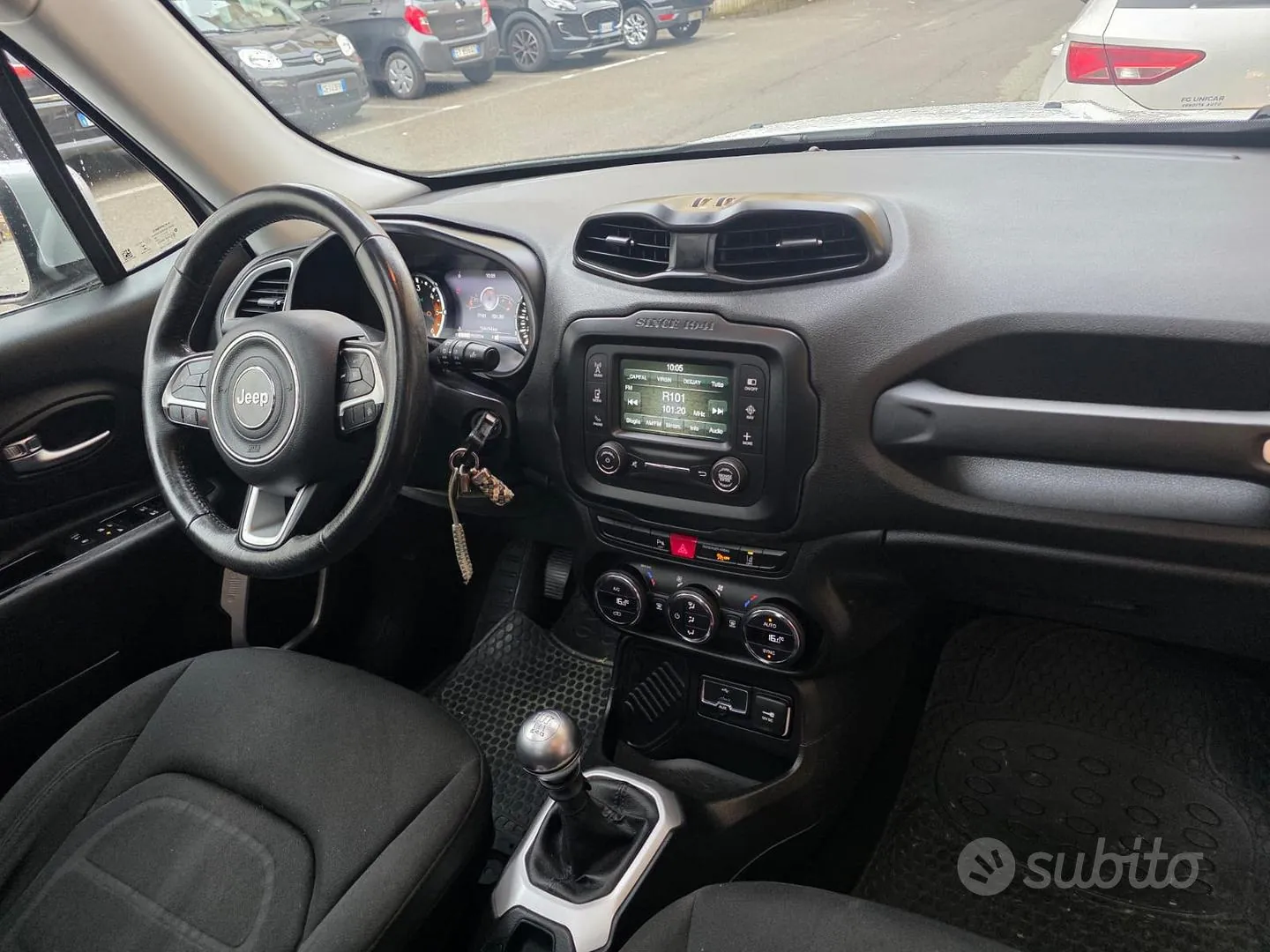 Jeep Renegade 2015 photo 3